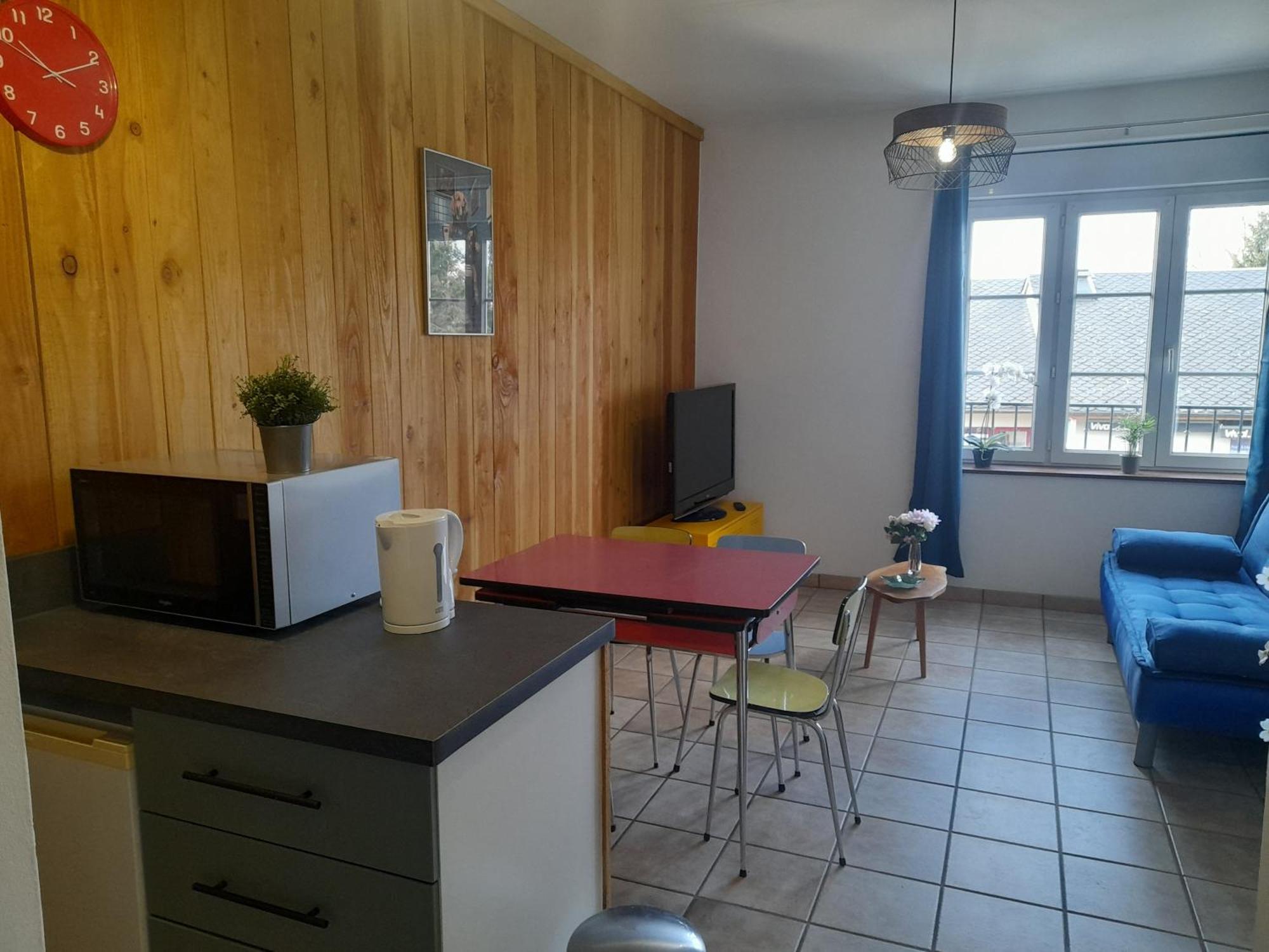 Gite De L'Auberge Olby Екстер'єр фото